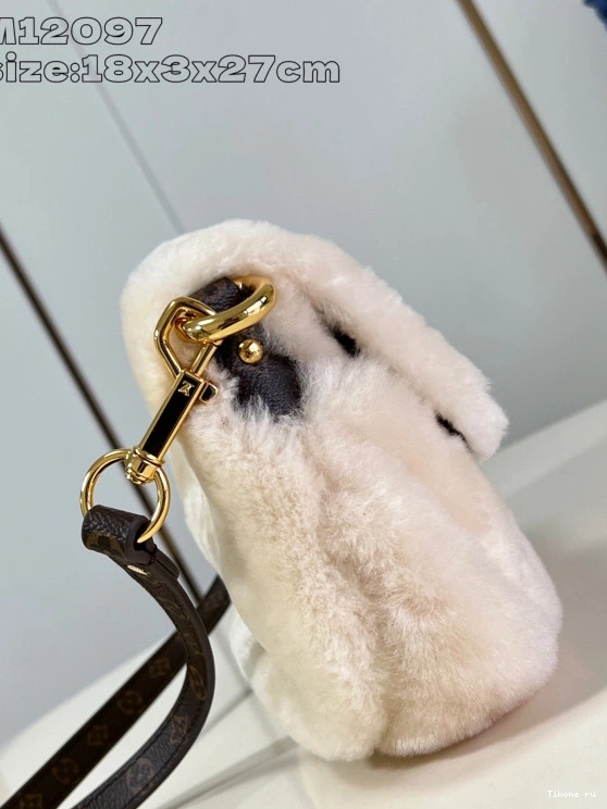 Cheap Sunset Ski Vuitton Louis 0803